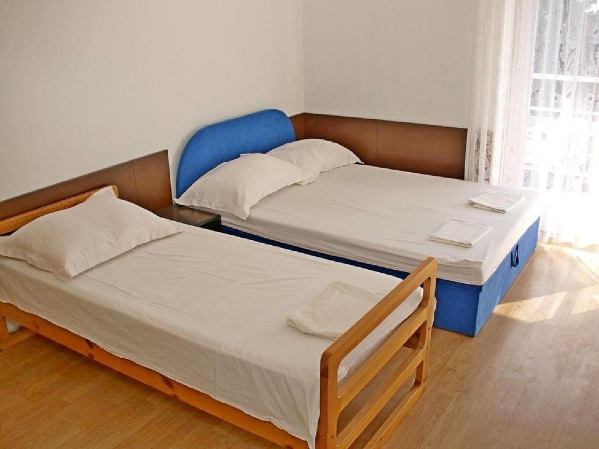 Apartments Josko Gradac  Buitenkant foto