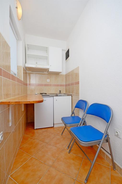 Apartments Josko Gradac  Buitenkant foto
